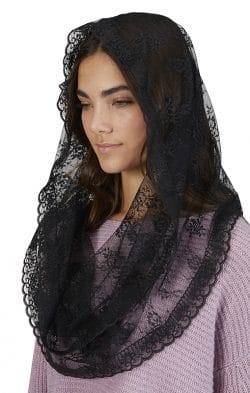 Black Lace Infinity Chapel Veil