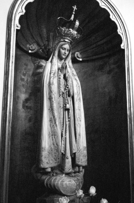 Our Lady of Fatima Rosary bw